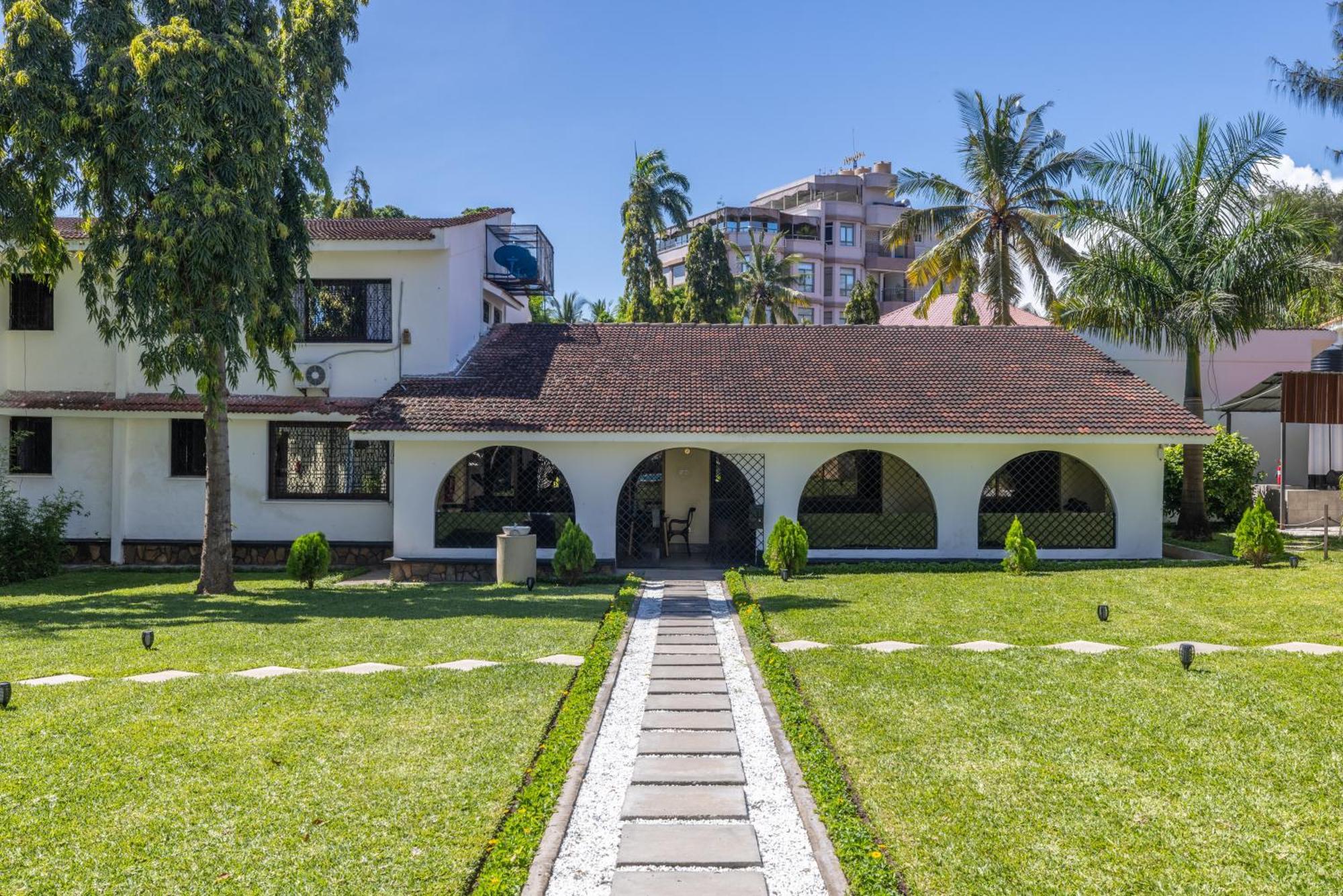 Hotel Makaazi Nyali Mombasa Exterior foto